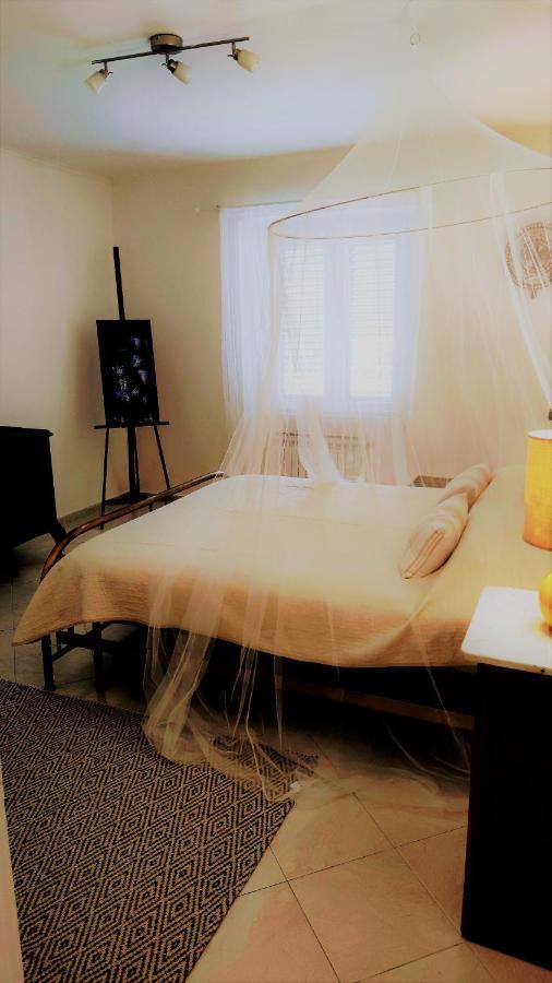 Appartement Residenza Bertolini à Fosdinovo Extérieur photo